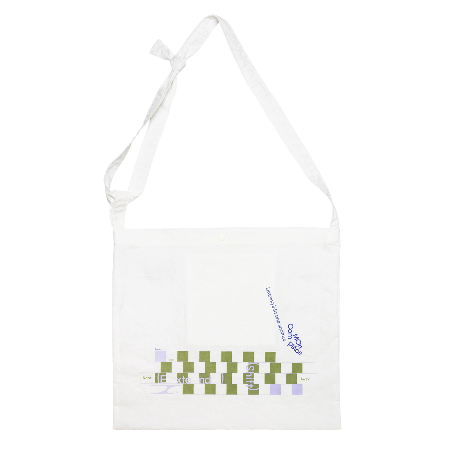 Cabas « Leaning into One Another »